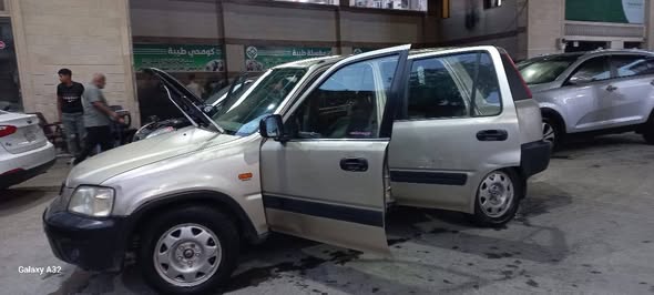 هوندا سي آر-في 2000 - صورة 2