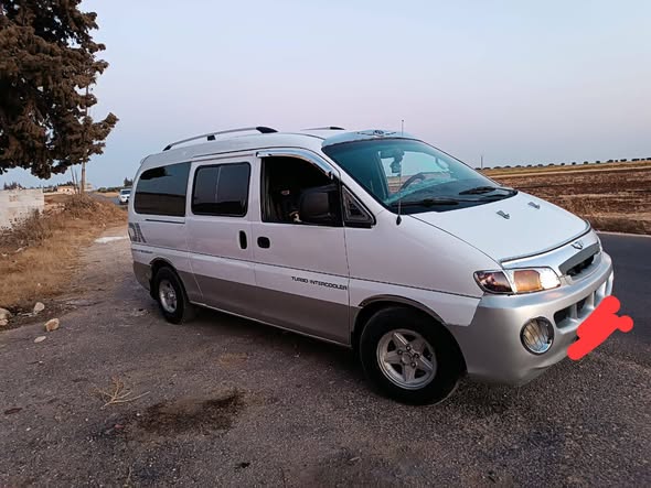 هيونداي H-1 1998 - صورة 3