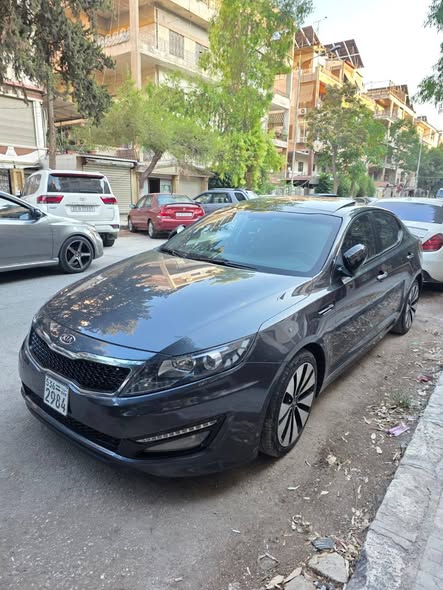 كيا كي 5 2011 - صورة 1