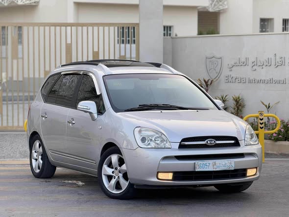 كيا كارينز 2008 - صورة 5