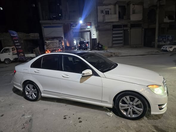 مرسيدس سي 220 2011 - صورة 3