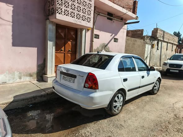هيونداي اكسنت 2006 - صورة 4