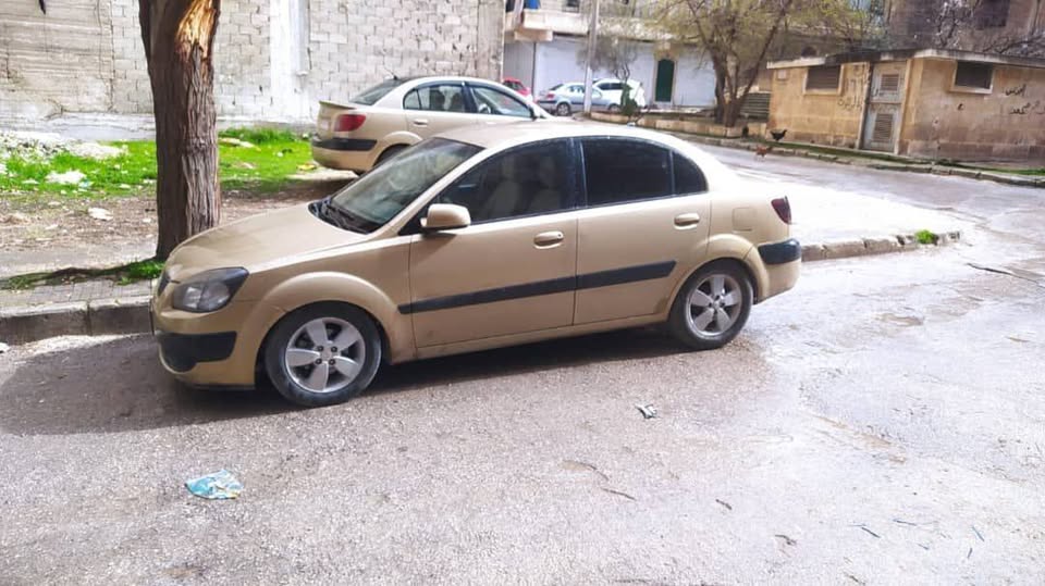 كيا ريو 2008