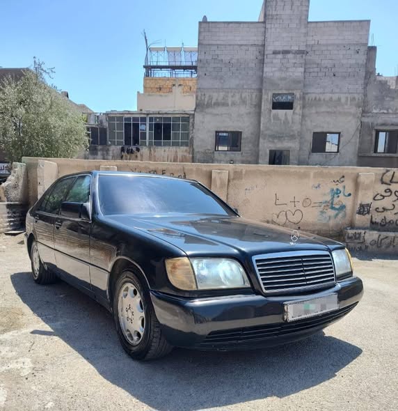 مرسيدس شبح 300 1993 - صورة 1