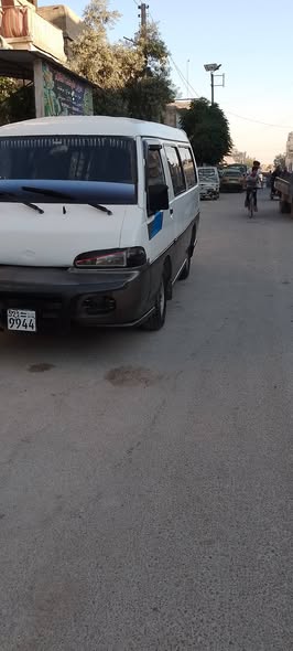 هيونداي H-1 2001 - صورة 2