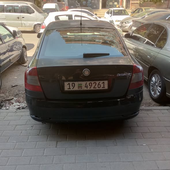 سكودا أوكتافيا 2010 - صورة 2