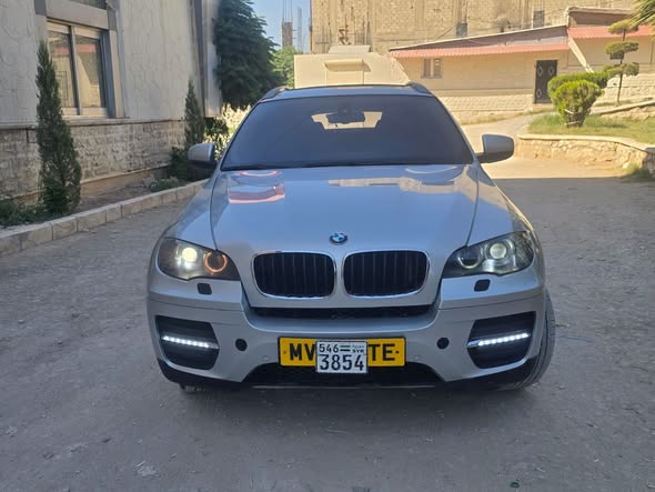 بي ام دبليو X6 2010 - صورة 1