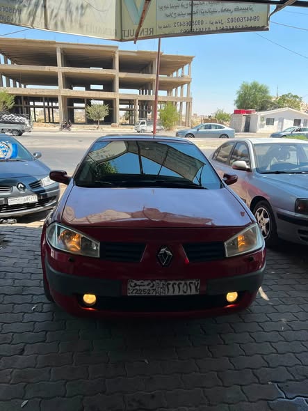 رينو ميغان 2007 - صورة 1