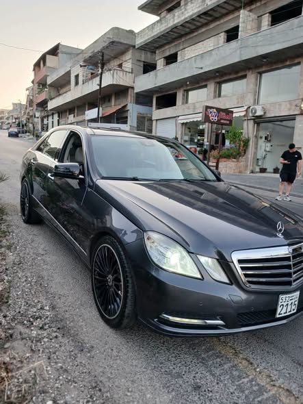 مرسيدس E350 2011 - صورة 4