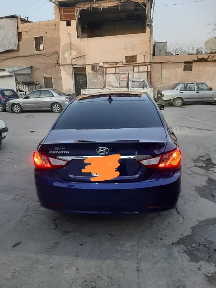 هيونداي سوناتا 2011 - صورة 2