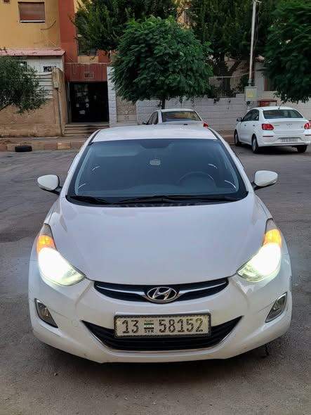 هيونداي إلنترا 2011 - صورة 1