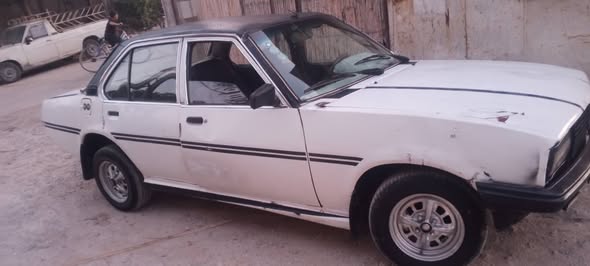 اوبل اسكونا 1976 - صورة 5