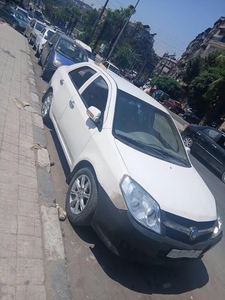 ام جي 550 2008 - صورة 1