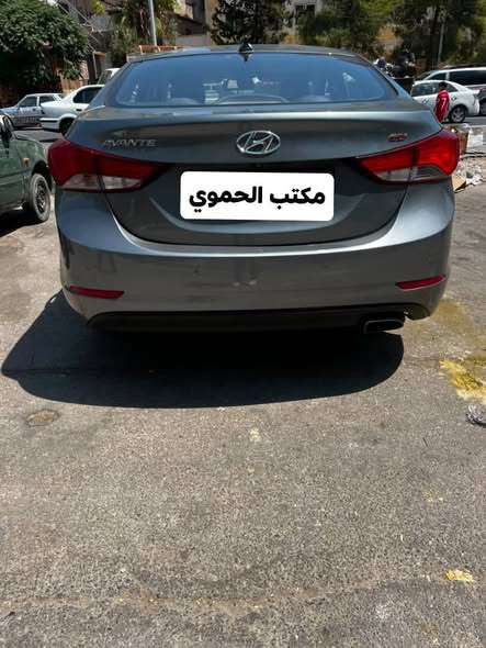 هيونداي افانتي 2016 - صورة 2