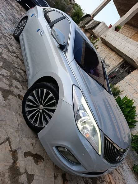 هيونداي أزيرا 2014 - صورة 4