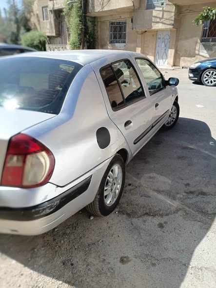 رينو كليو 2005 - صورة 3