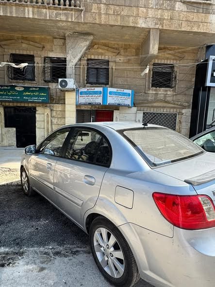 كيا ريو 2011 - صورة 4