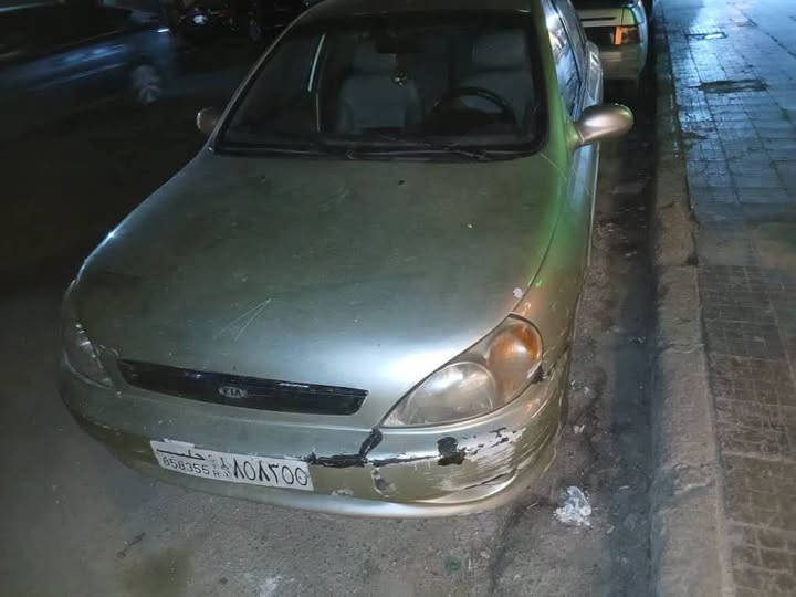 كيا ريو 2002
