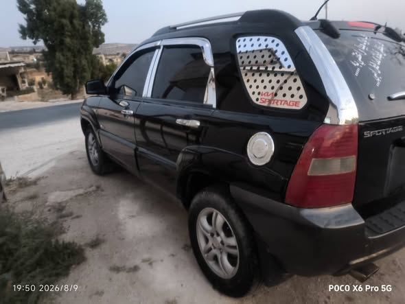كيا سبورتاج 2007 - صورة 5