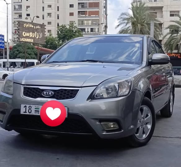 كيا ريو 2010 - صورة 1