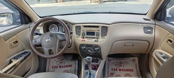 كيا ريو 2010 - صورة 2