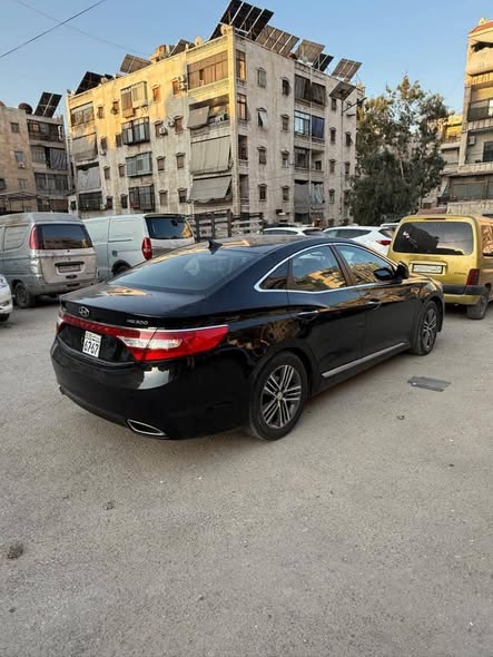 هيونداي أزيرا 2014 - صورة 2