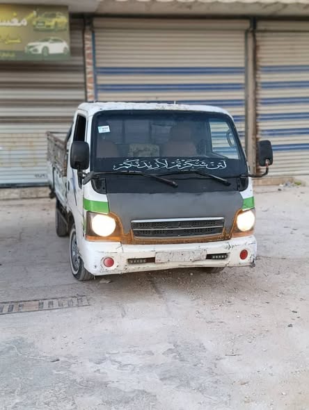 كيا K2700 2002 - صورة 1