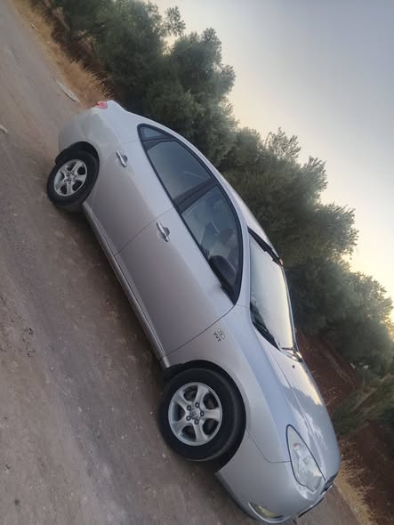 هونداي آفانتي 2008 - صورة 4