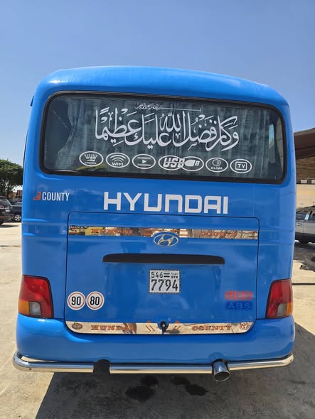 هيونداي كاونتي 2002 - صورة 5