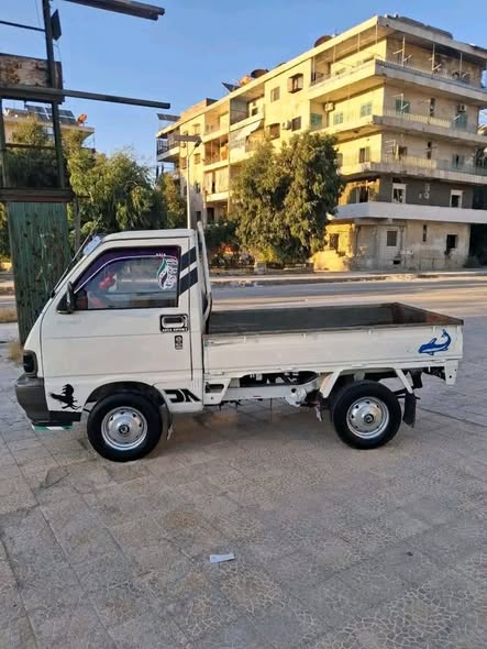 سوزوكي آسيا 1995 - صورة 4