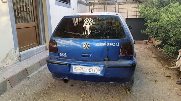 فولكسفاغن بولو 2001 - صورة 1
