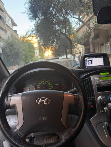 هيونداي H-1 2011 - صورة 5
