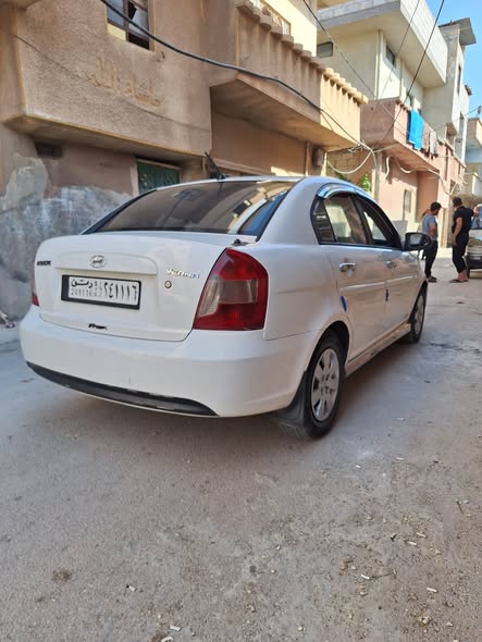 هيونداي فيرنا 2006 - صورة 2