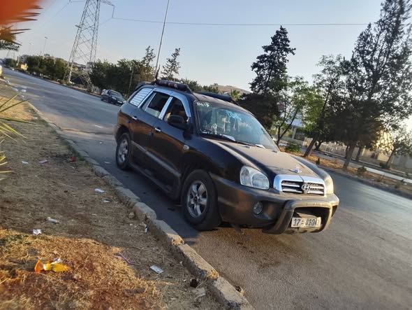 هيونداي سنتافي 2004 - صورة 3