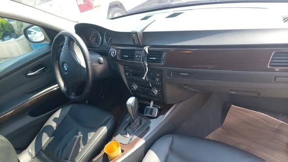 بي ام 320 2011 - صورة 5