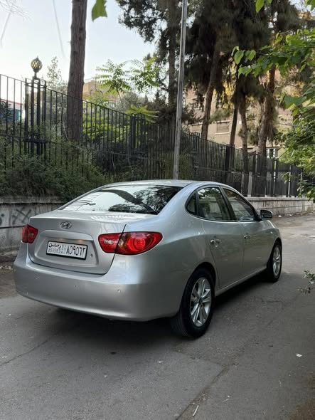 هيونداي افانتي 2008 - صورة 2