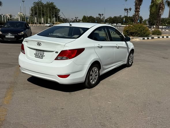 هيونداي اكسنت 2016 - صورة 5