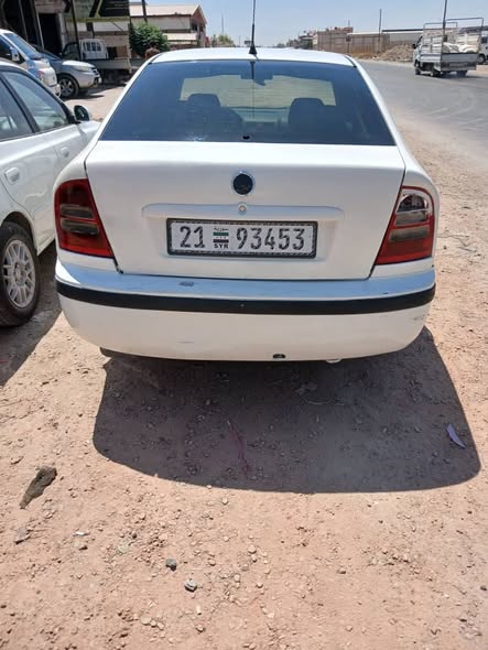 سكودا اوكتافيا 2007 - صورة 4