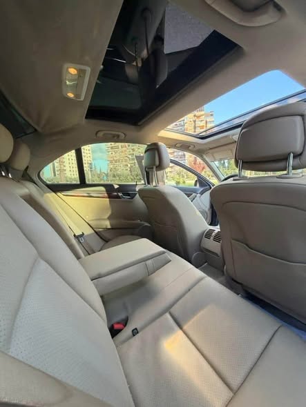مرسيدس C350 2011 - صورة 5