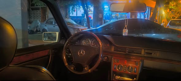 مرسيدس E-Class 1993 - صورة 3