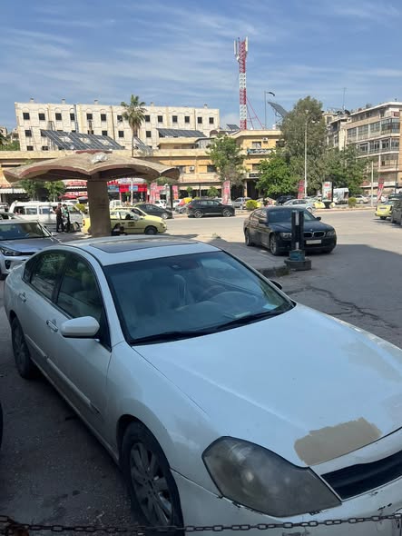 رينو فلوانس 2009 - صورة 1