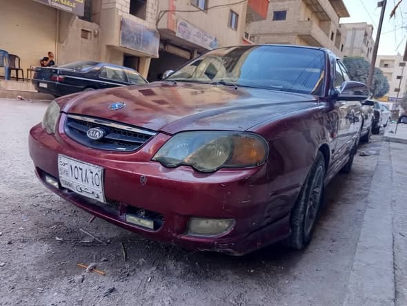 كيا شوما 2002 - صورة 1