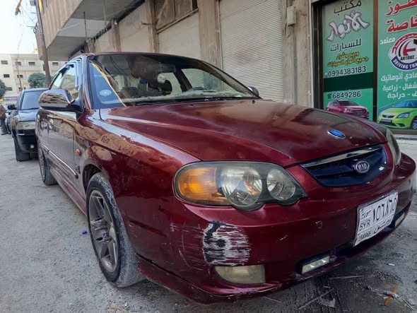 كيا شوما 2002 - صورة 5