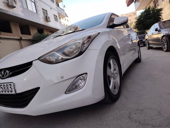 هيونداي افانتي 2013 - صورة 5