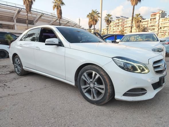 مرسيدس E220 2015 - صورة 2