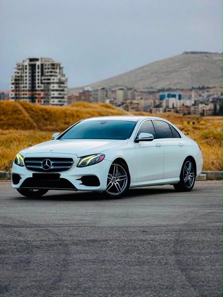 مرسيدس E300 2018 - صورة 1