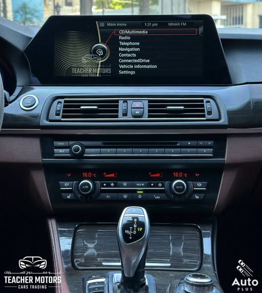 بي إم دبليو 535i 2011 - صورة 4