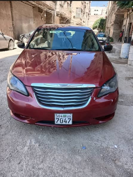 كرايسلر 200 2012 - صورة 2