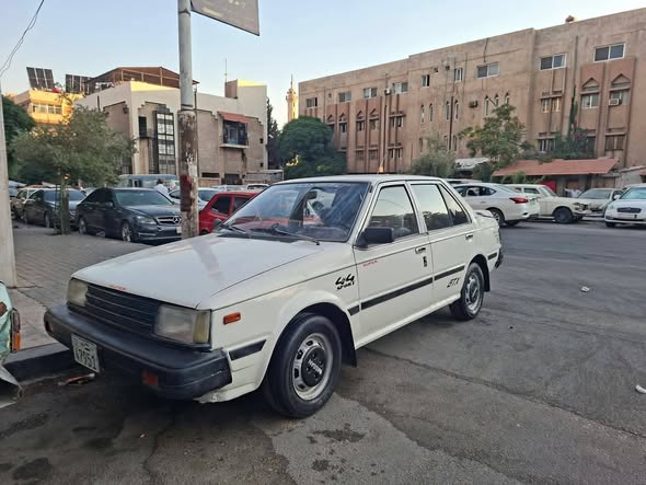 نيسان 1200 1983 - صورة 1