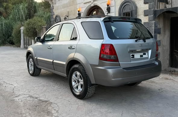 كيا سورينتو 2005 - صورة 1